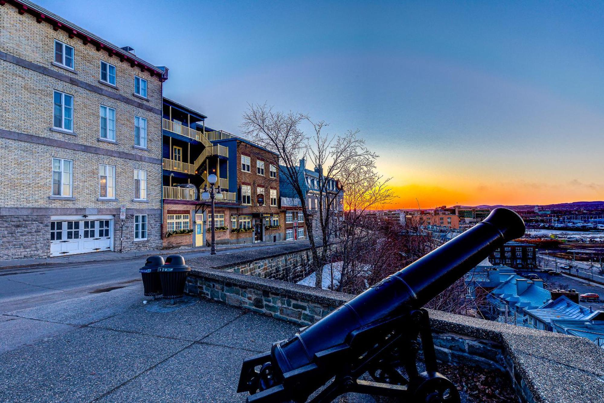 North House - Hotel Automatise Manoir Des Remparts Québec Eksteriør bilde